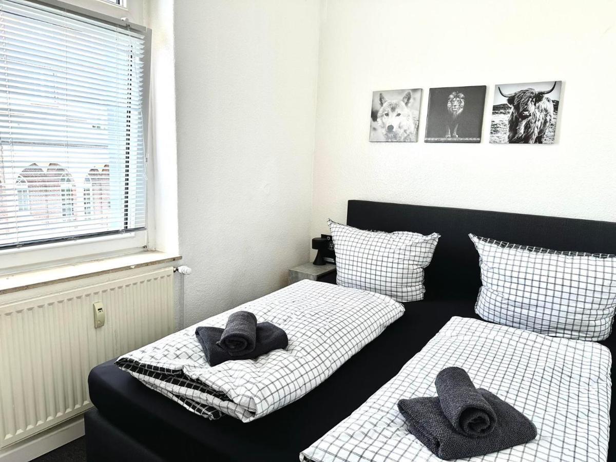 Ferienwohnung Flaming House Bitterfeld Exterior foto
