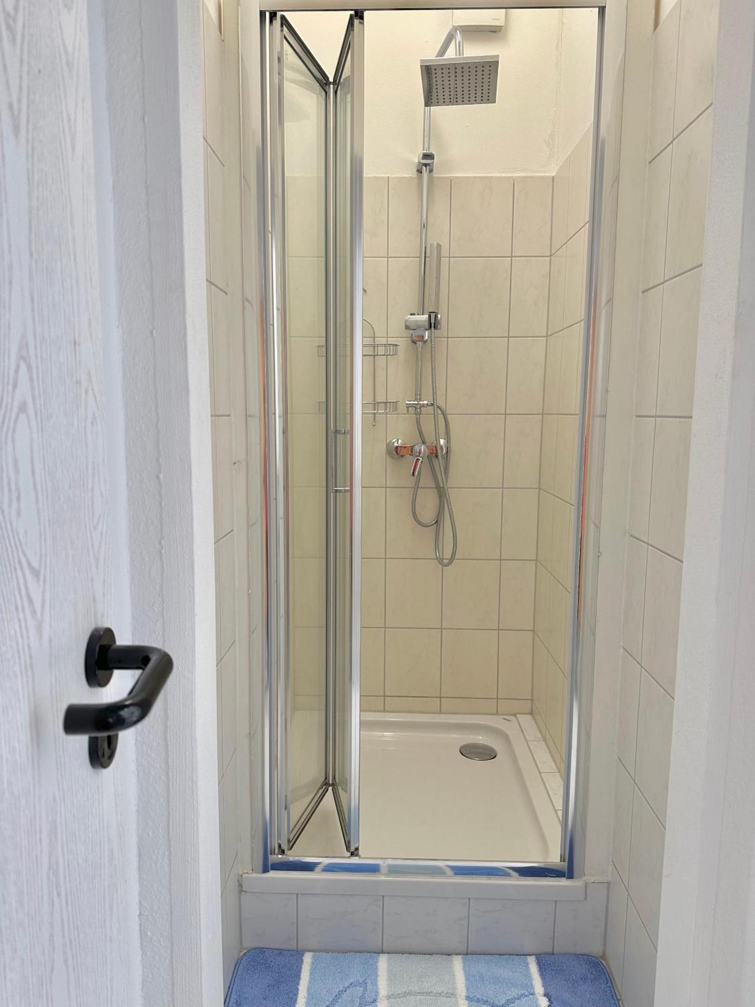 Ferienwohnung Flaming House Bitterfeld Exterior foto